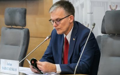 J. Sabatauskas: ministro nerandančiam premjerui dalgis pakliuvo ant akmens